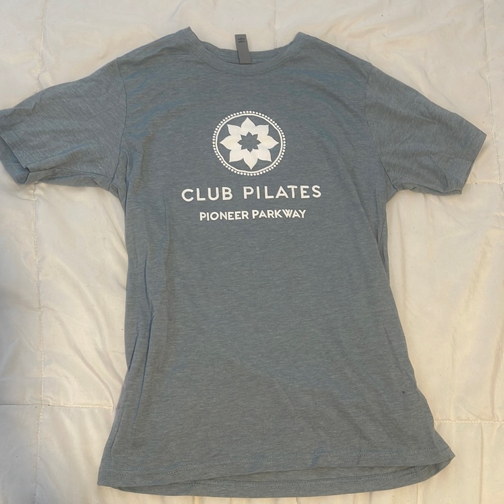 Club Pilates Short Sleeve Light Blue T-shirt